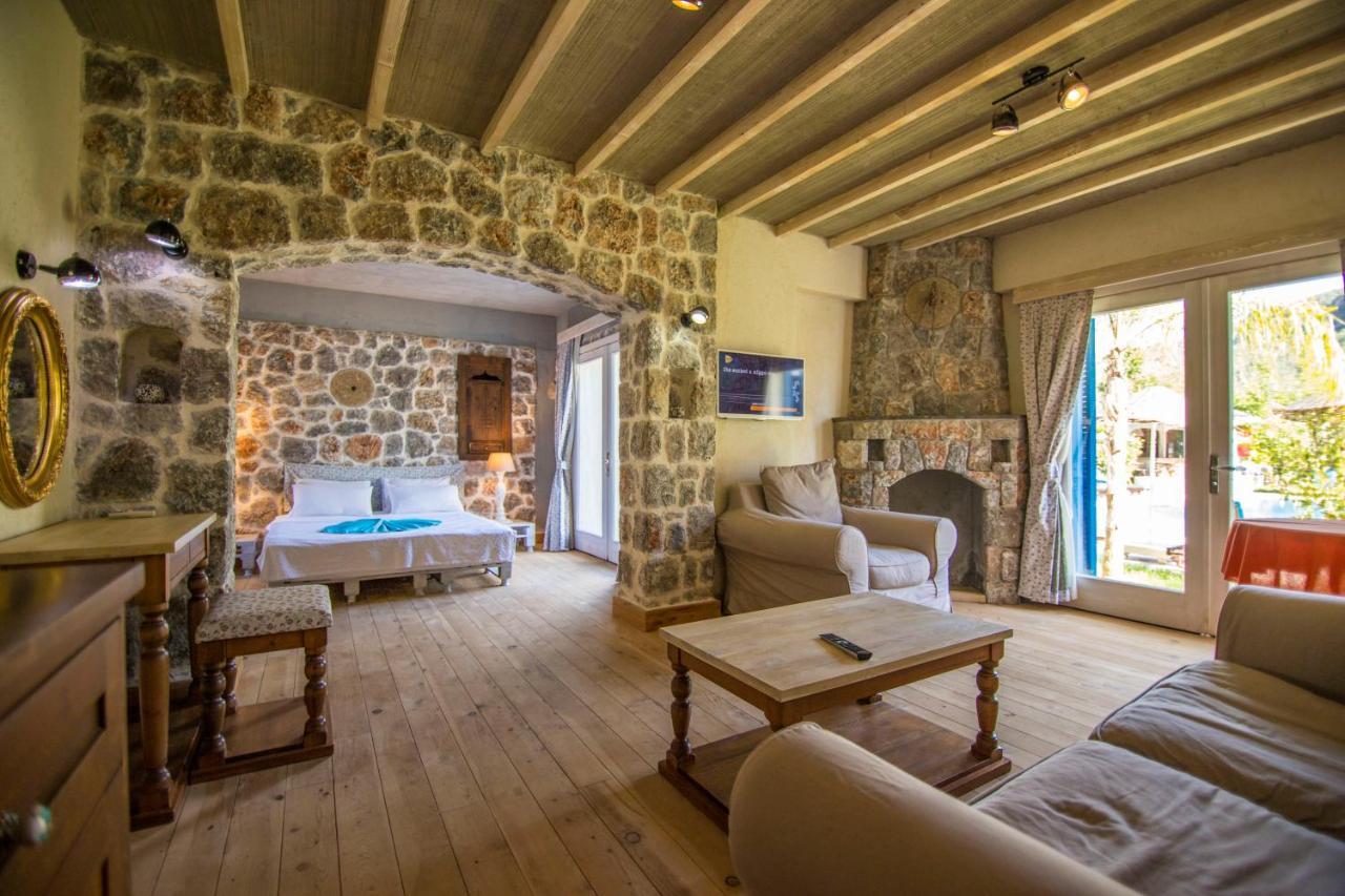 Orino Suites Cedit エクステリア 写真